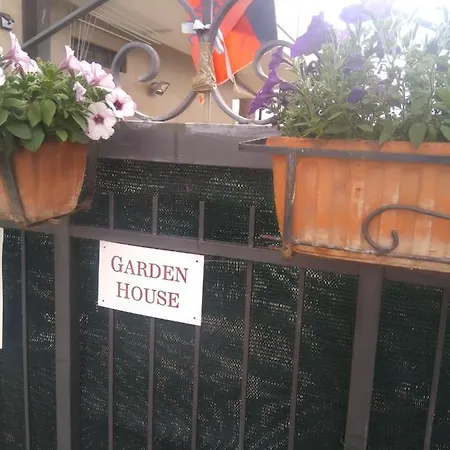 Garden House Cosenza Holiday home *
